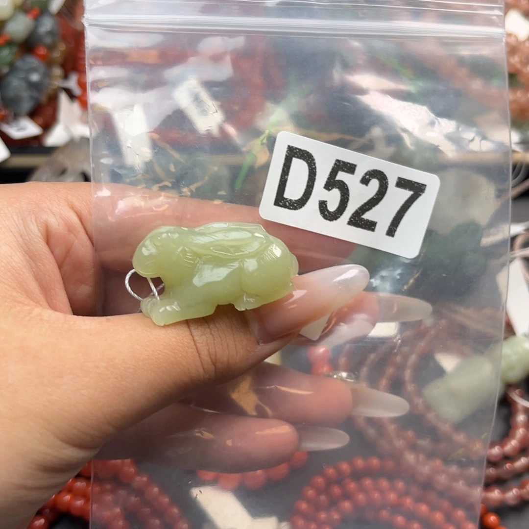 和田玉未镶嵌珠宝奇石