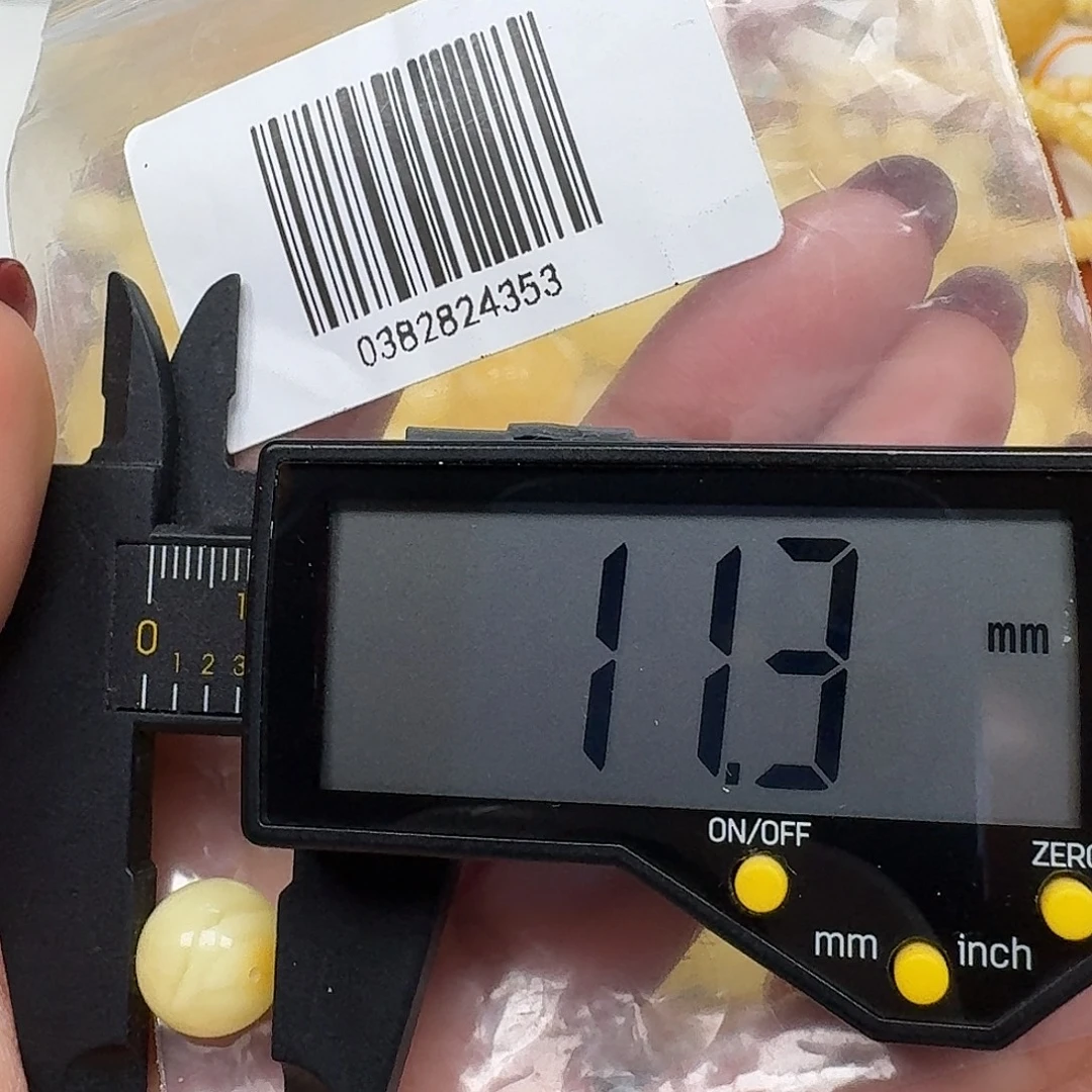 琥珀未镶嵌裸石悠悠