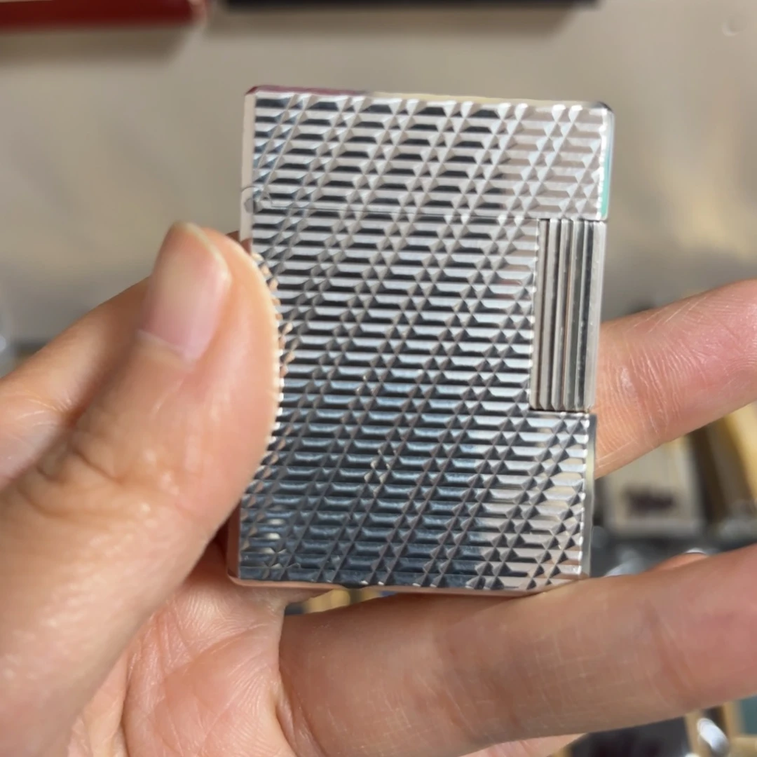 都登卡中古打火机