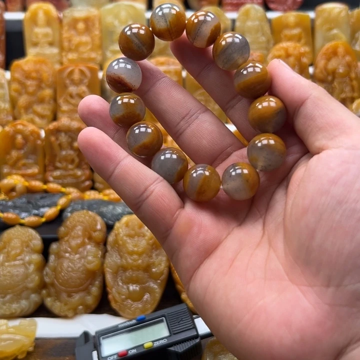 小***爸石英质玉（黄龙玉）未镶嵌黄龙玉