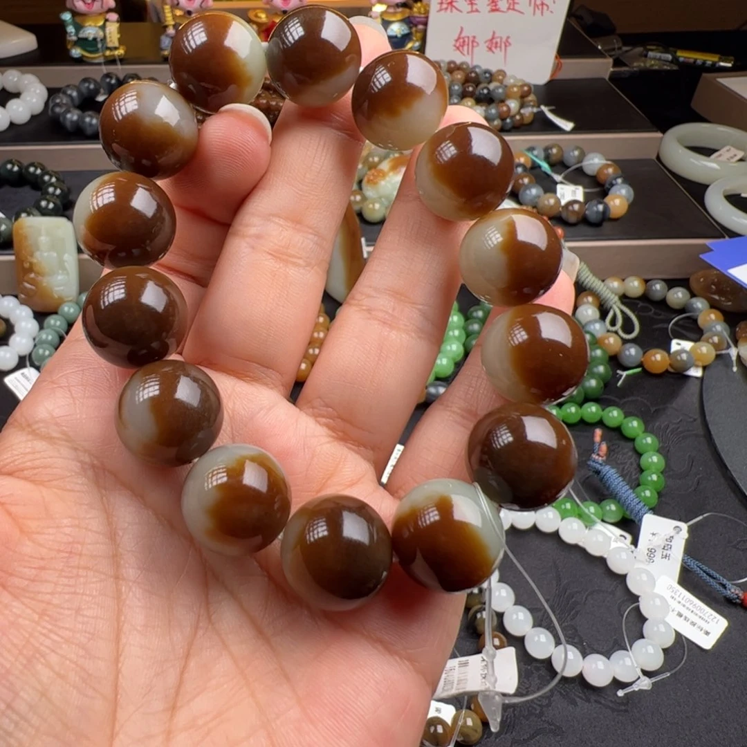 梗***部手链未镶嵌和田玉