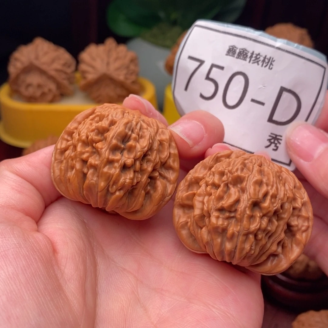 文玩核桃把件汉高楼39