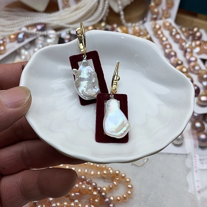 合金淡水珍珠颈饰027
