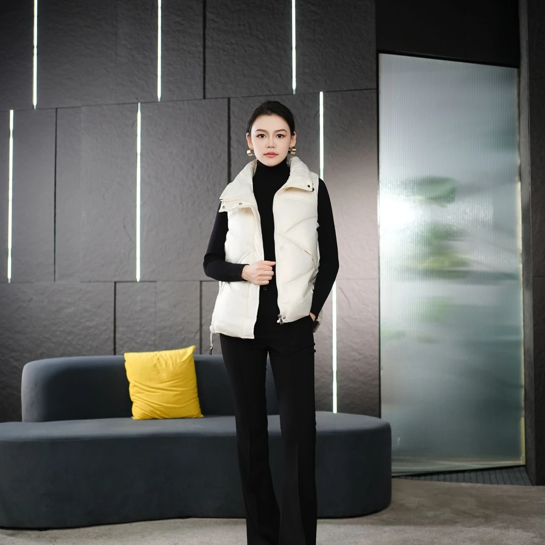 MJ01白色时尚冬季马甲外套