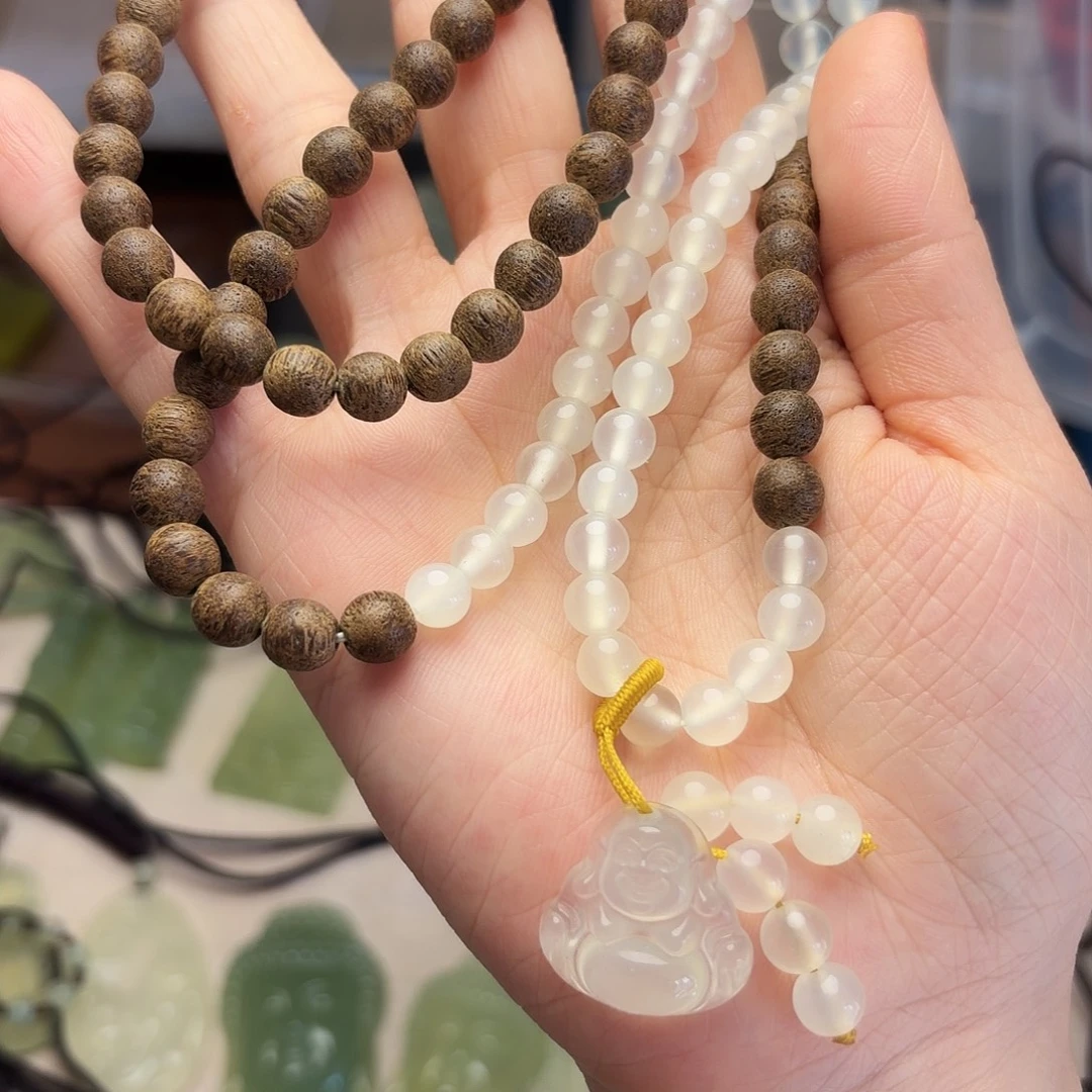 岫玉合金颈饰吊坠