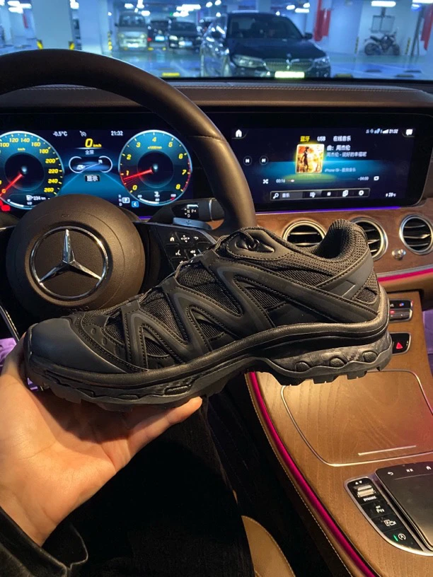 萨家男女同款户外鞋