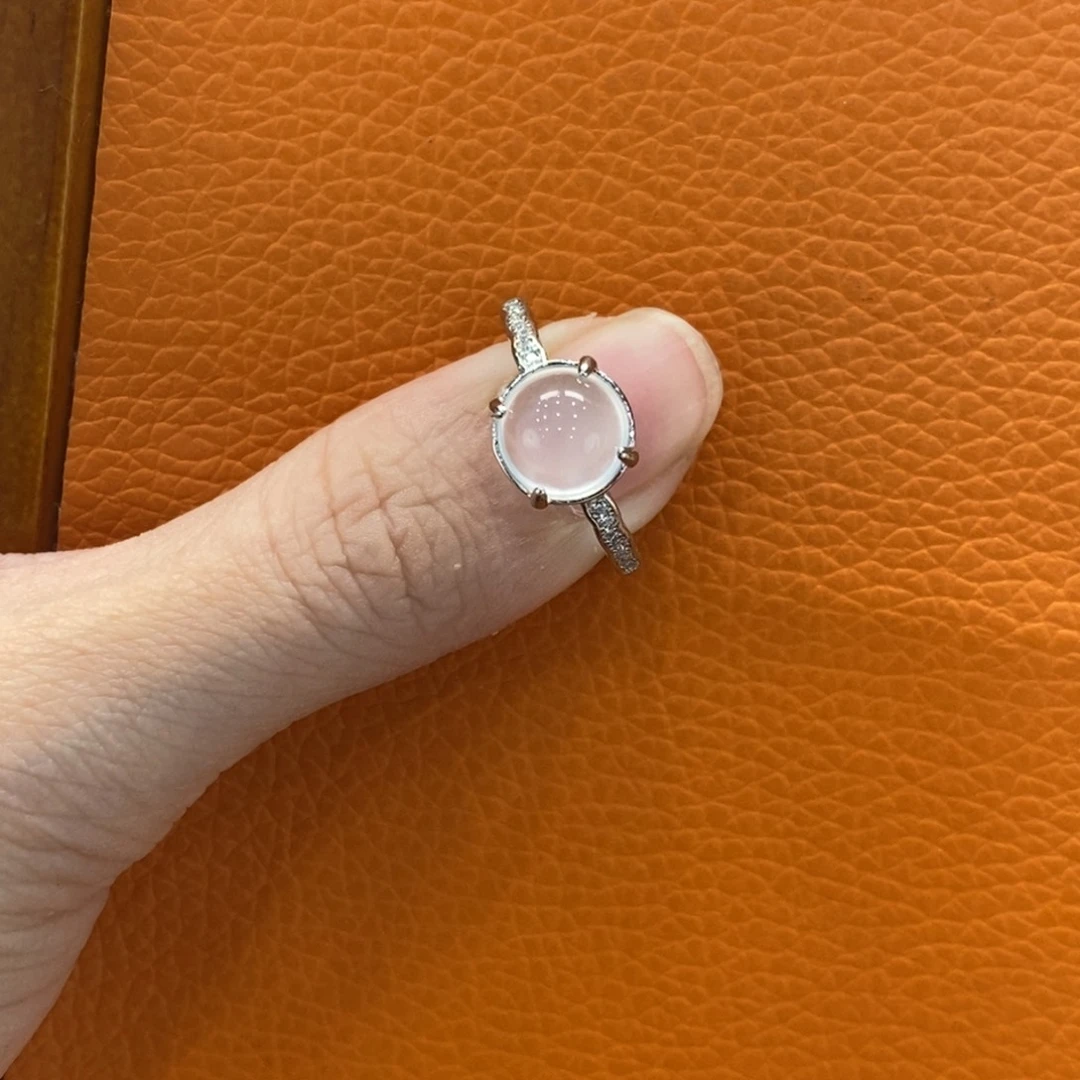 石英质玉吊坠(不含链)合金