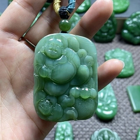 【闪购商品】颈饰未镶嵌和田玉