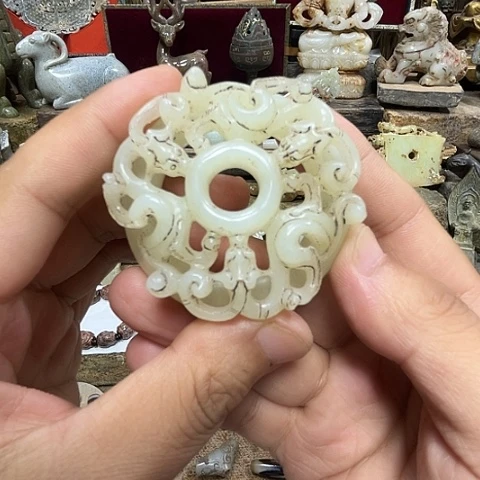 和田玉未镶嵌挂件