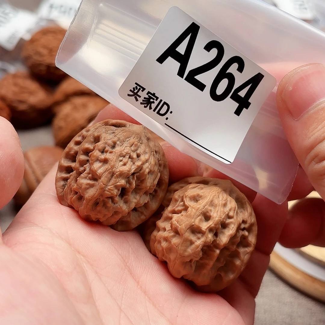 把件文玩核桃野狼A264