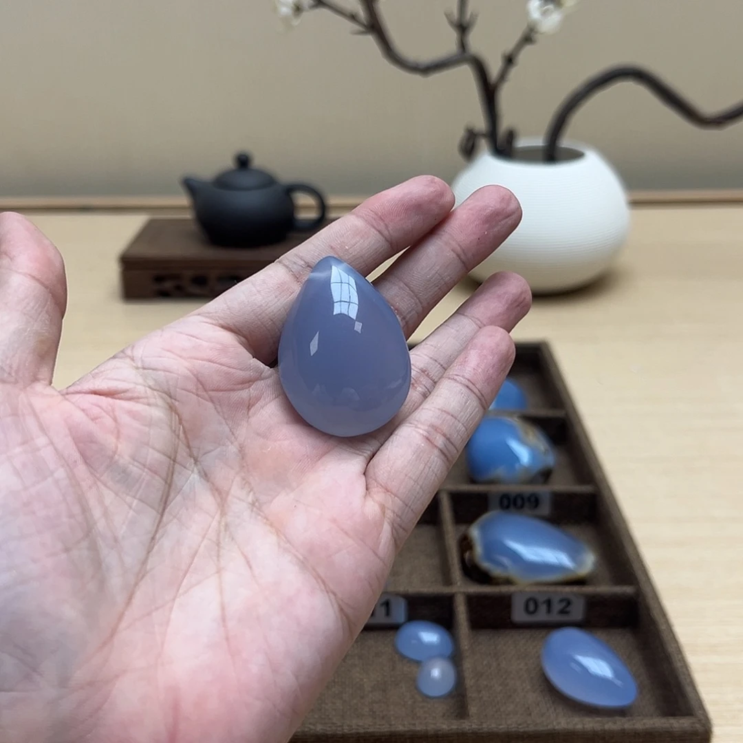 未镶嵌玛瑙/玉髓珠宝奇石