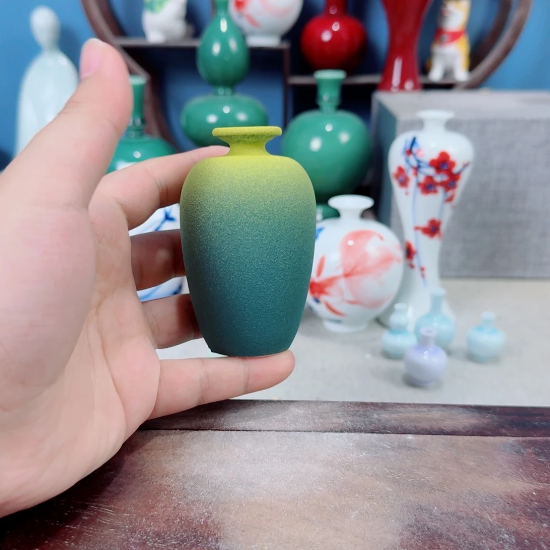 陶瓷手工小花器摆件