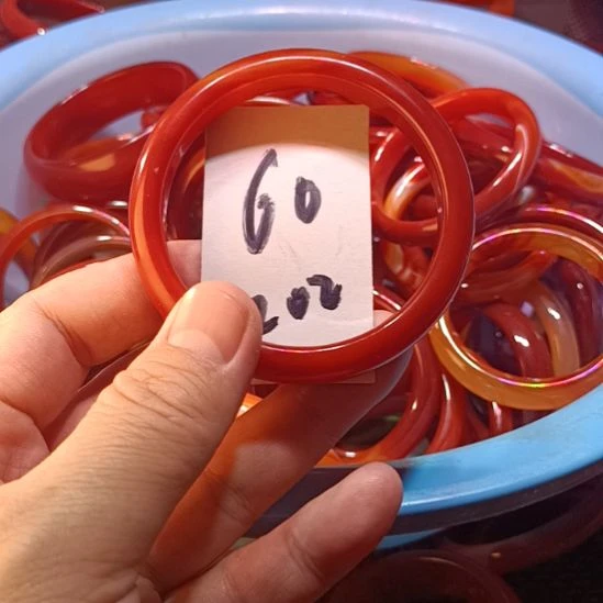 玛瑙/玉髓未镶嵌手镯