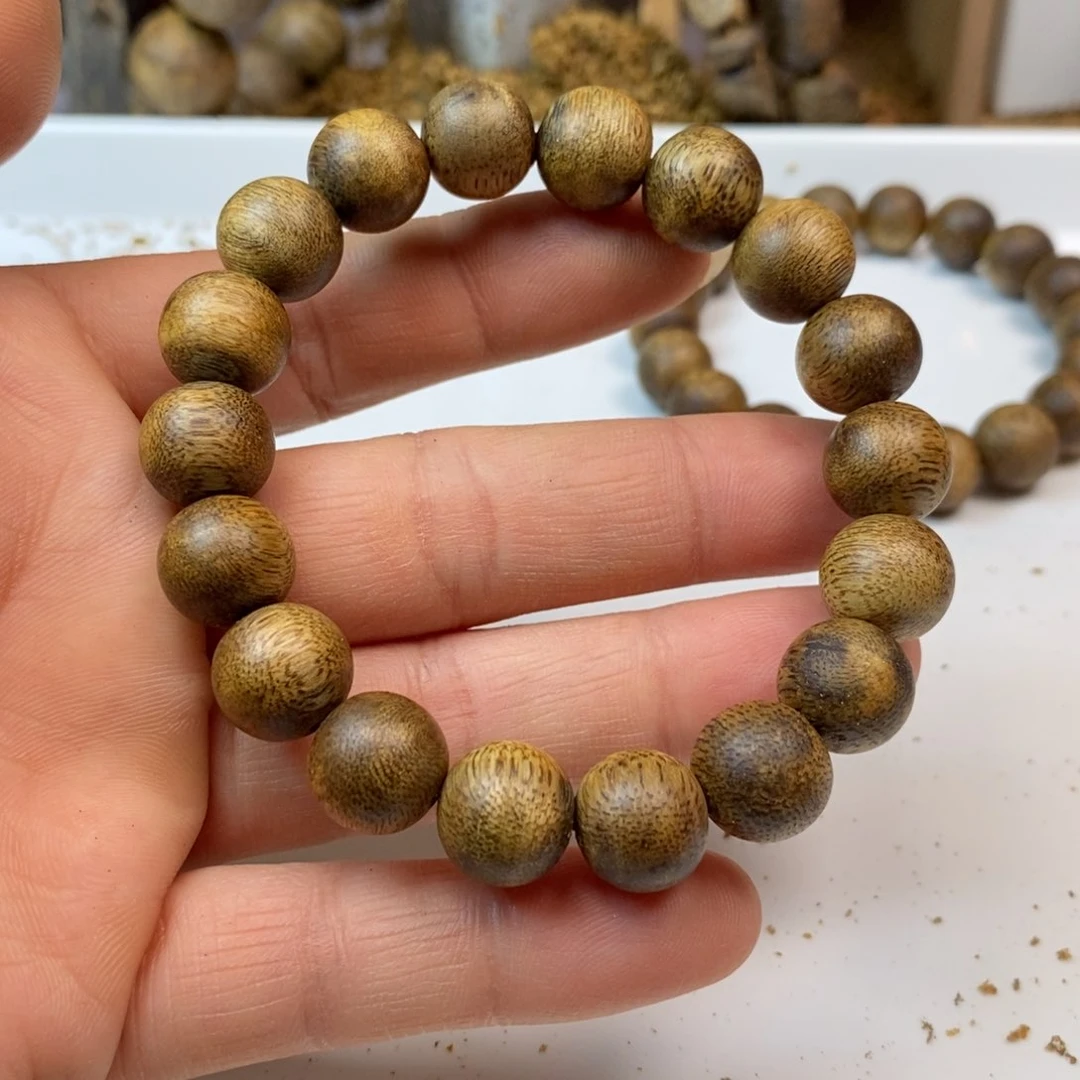 沉香手串绿棋楠规格1.2-8多样性发货