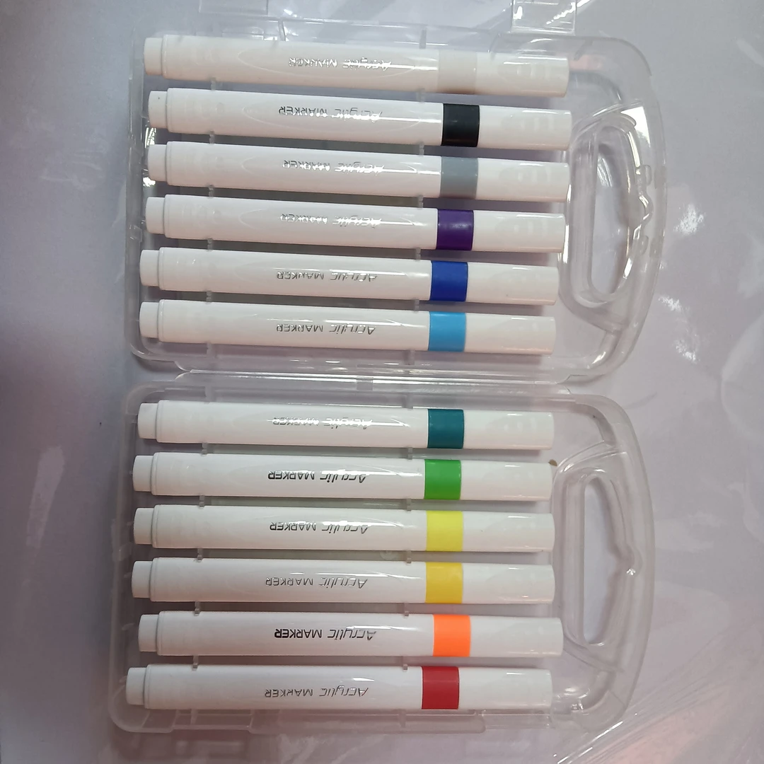 绘画系列丙烯马克笔+8K素描纸20张送勾线笔一支