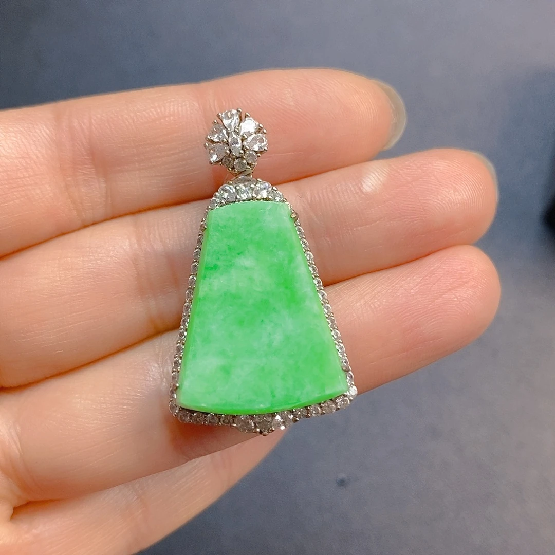 翡翠银S925镶嵌颈饰