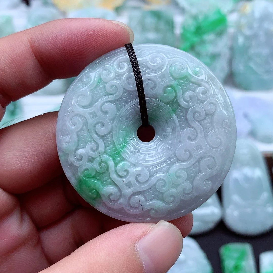 翡翠未镶嵌颈饰翡翠吊坠