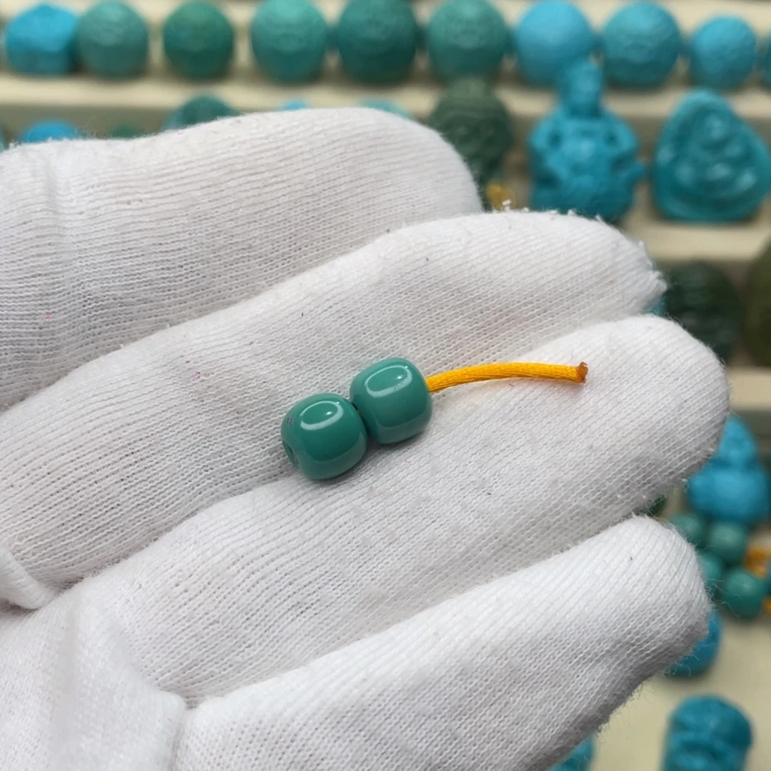 绿松石未镶嵌颈饰卡7.8