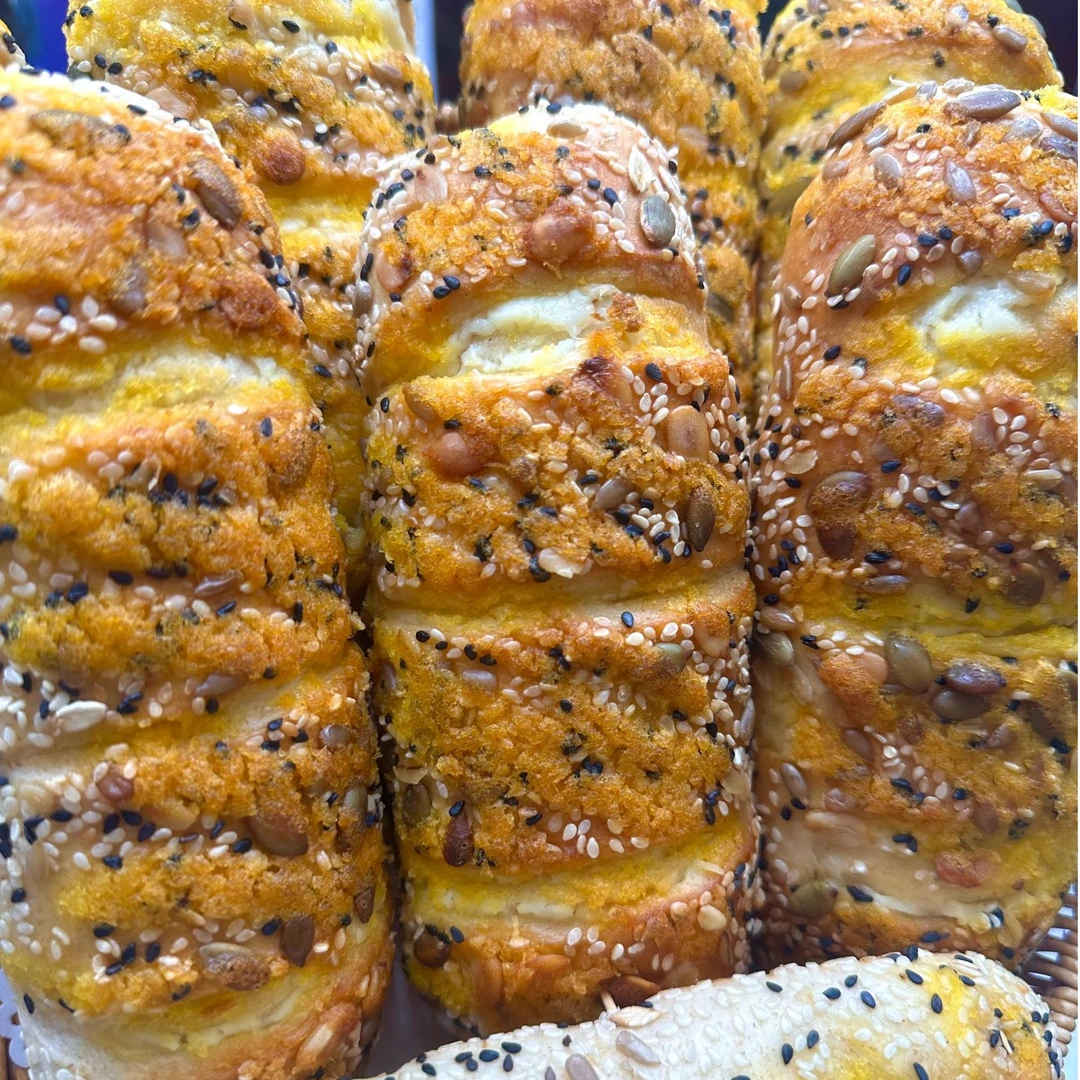 酬恩 南瓜坚果奶酪包爆浆夹心代餐低卡奶酪包 8包/箱