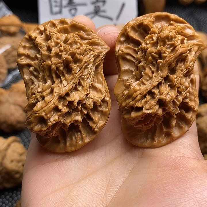 文玩核桃吊坠小鸟35