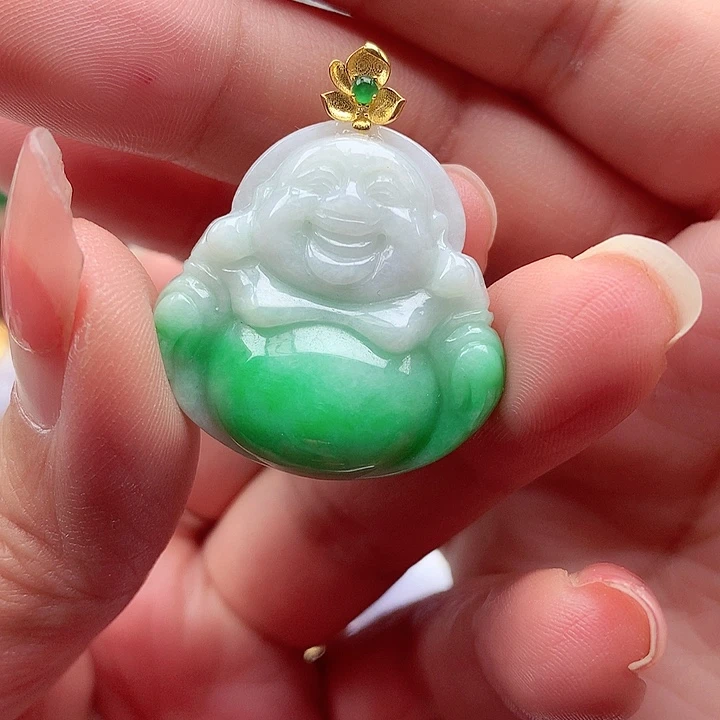 翡翠颈饰18K金镶嵌翡翠