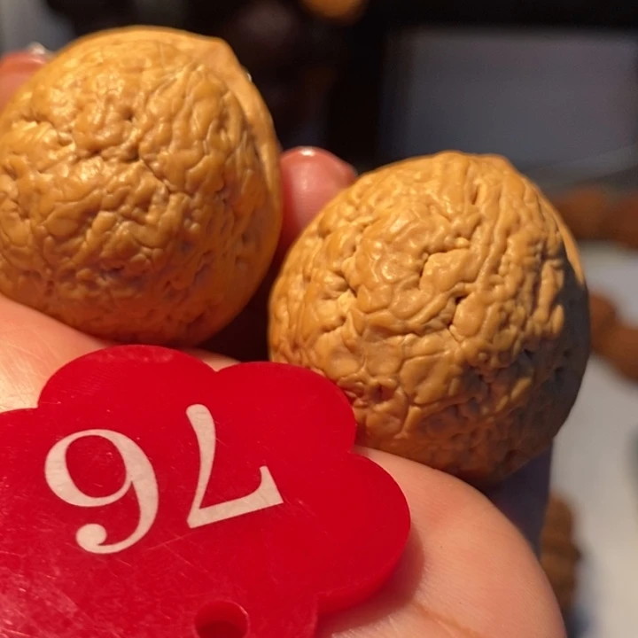 8号链接菠萝包33尺寸