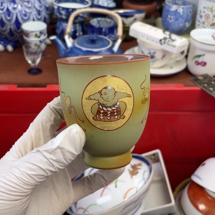 他家瓷器真美…开播了