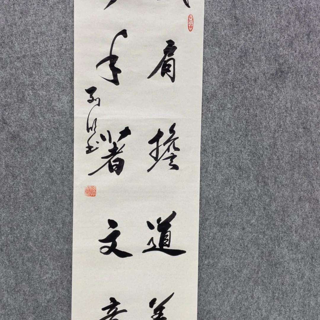漂亮小猫咪的小表情太可爱啦