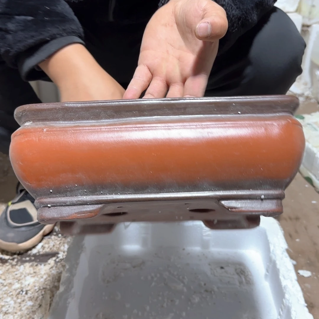 紫砂花盆瑕疵是我自己