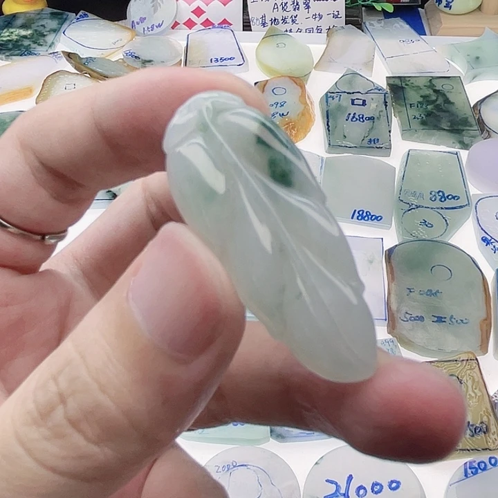 定制翡翠未镶嵌包工