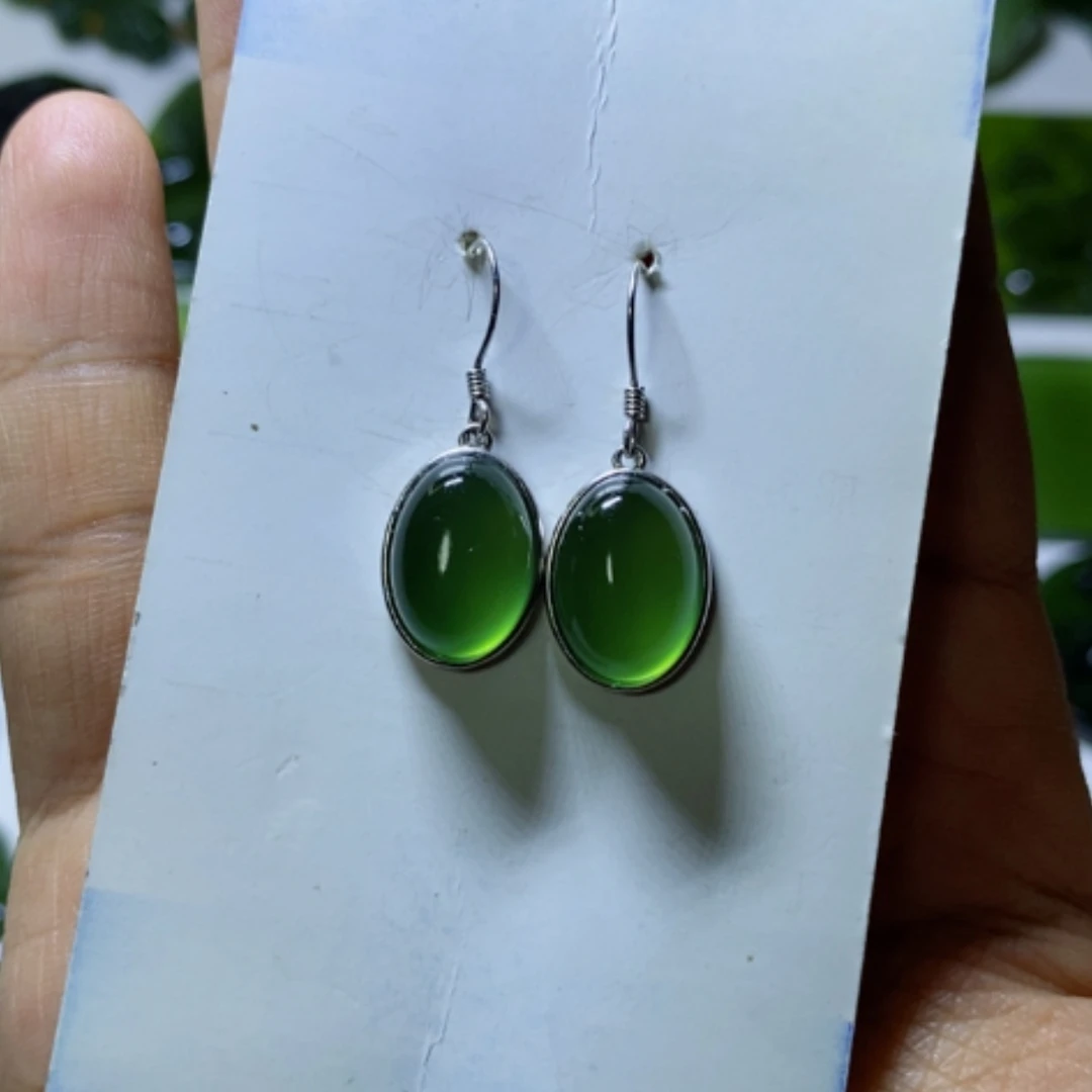 【闪购商品】银S925镶嵌蛇纹石玉耳环