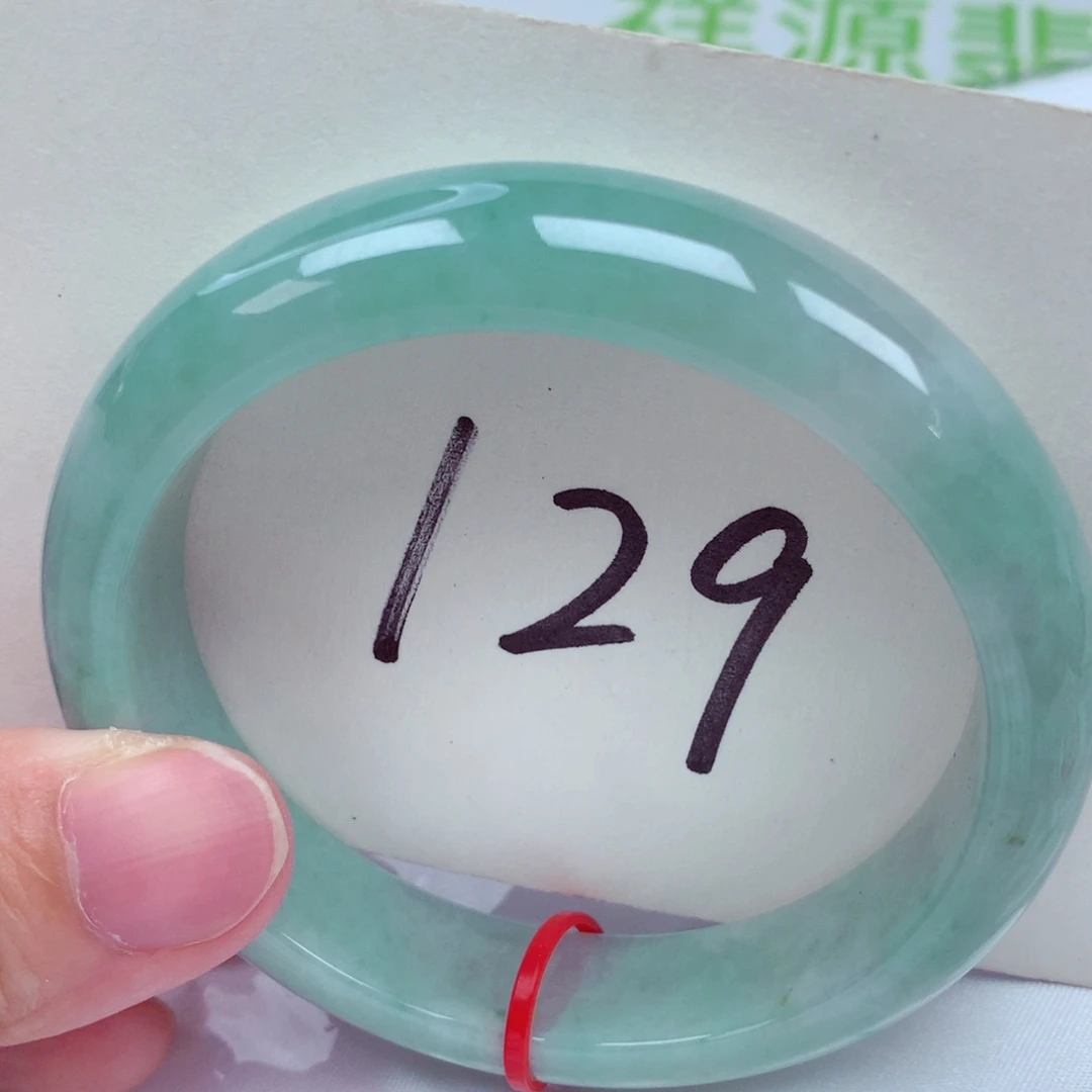 翡翠未镶嵌手镯翡翠