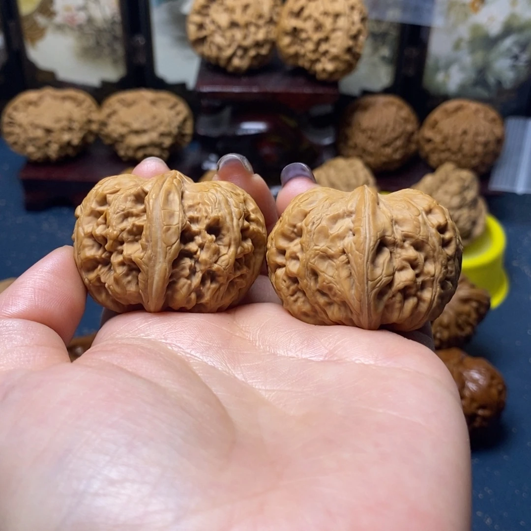 文玩核桃吊坠元宝42尺06