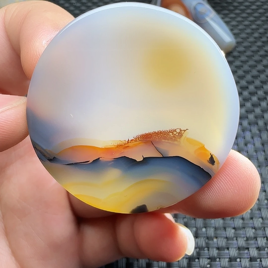 玛瑙/玉髓颈饰未镶嵌听*