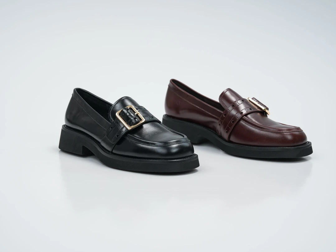 高端圆头乐福鞋时尚潮流女鞋复古商务软底秋季豆豆鞋上班软皮真皮