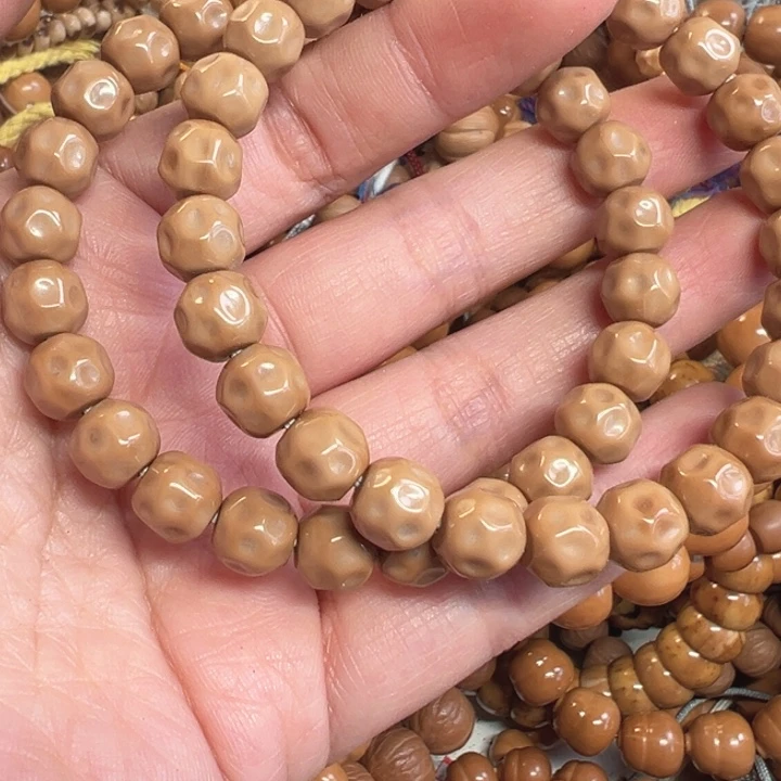 9左右奶酪手串单全