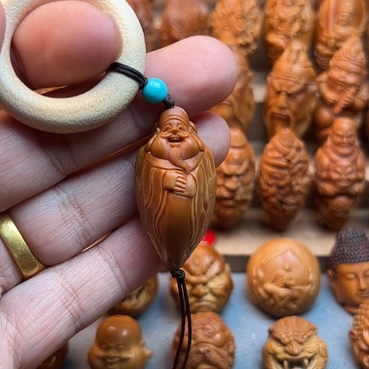 迷***糊吊坠橄榄核20财神爷