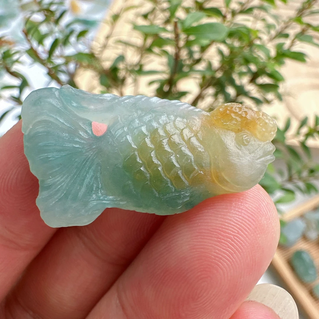 天然A货缅甸翡翠冰三彩鱼毛货