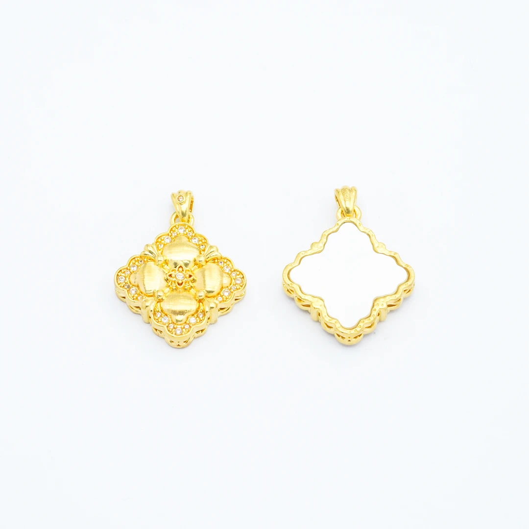 18k金白贝拉丝四叶草吊坠  约26mm*18.9mm【QL07275】