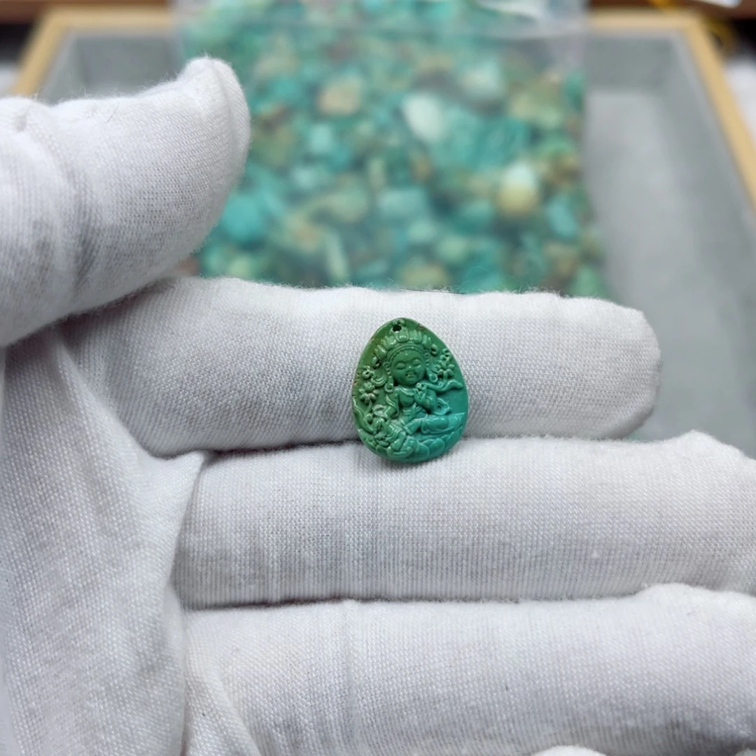 绿松石未镶嵌挂件