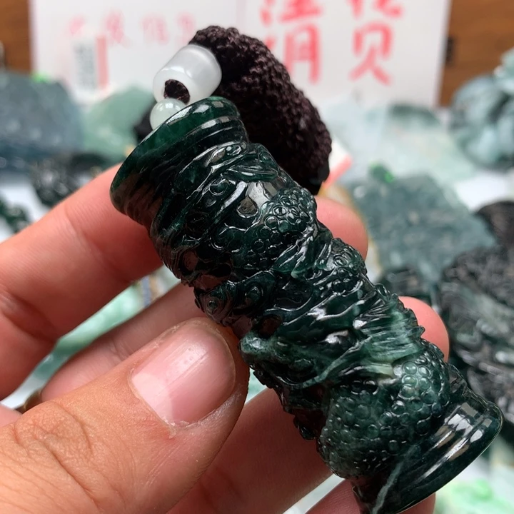 翡翠颈饰未镶嵌保真天然A货翡翠