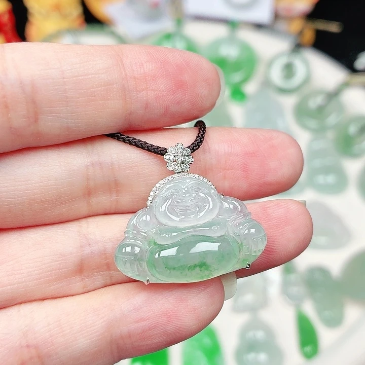 颈饰18K金镶嵌翡翠缅甸天然A货翡翠