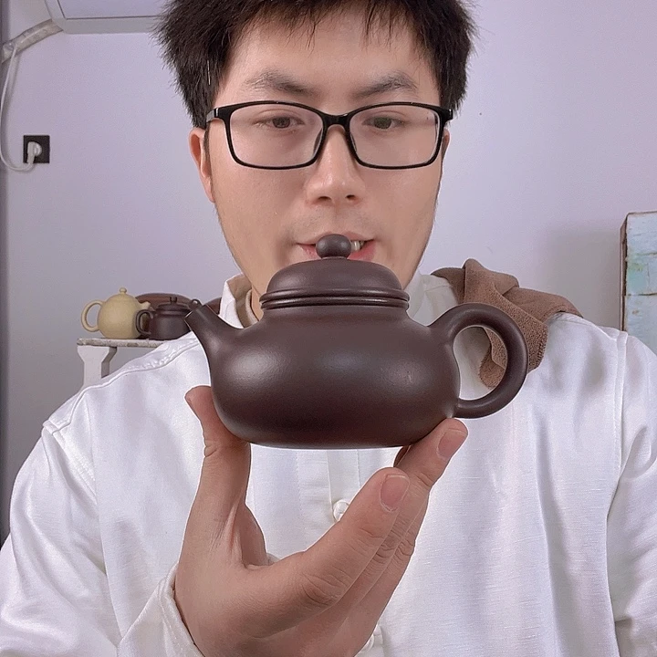 紫砂茶壶紫泥大容天