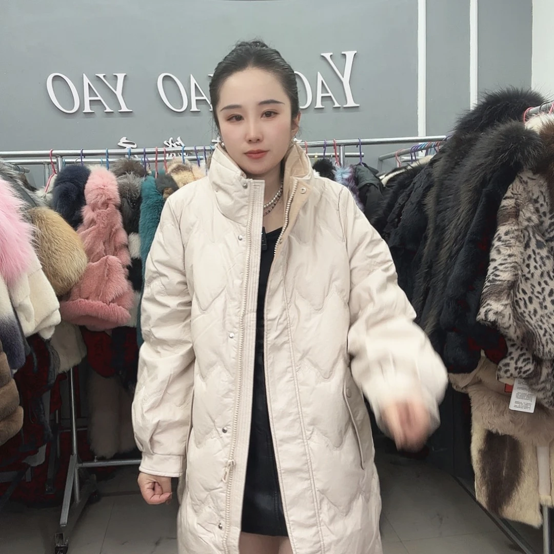 姚小妖家高端皮草