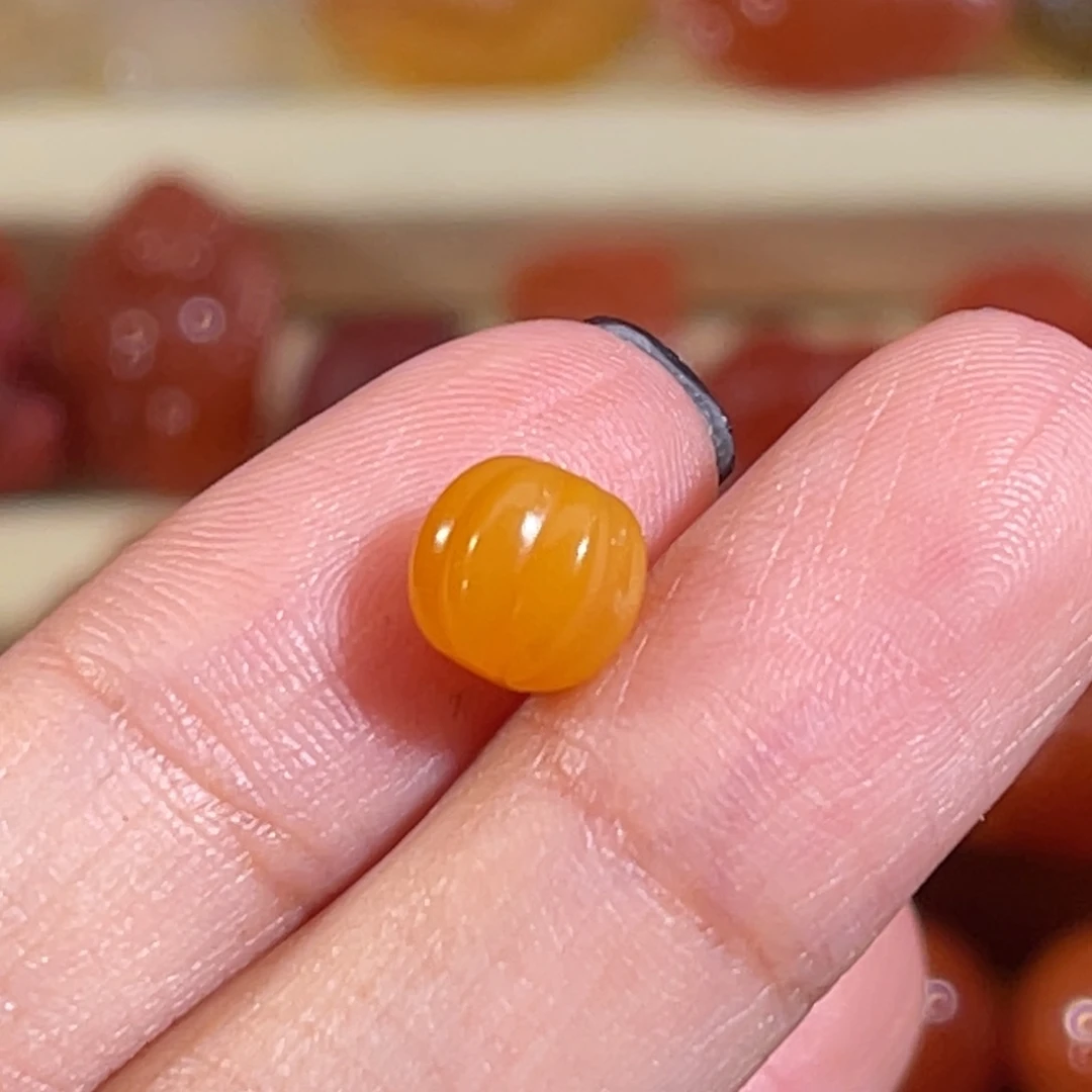 未镶嵌石英质玉（黄龙玉）瓜珠 7.3x6.9mm 不换退