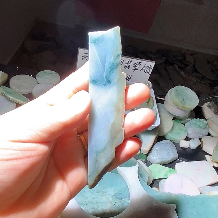 颈饰未镶嵌翡翠天然翡翠