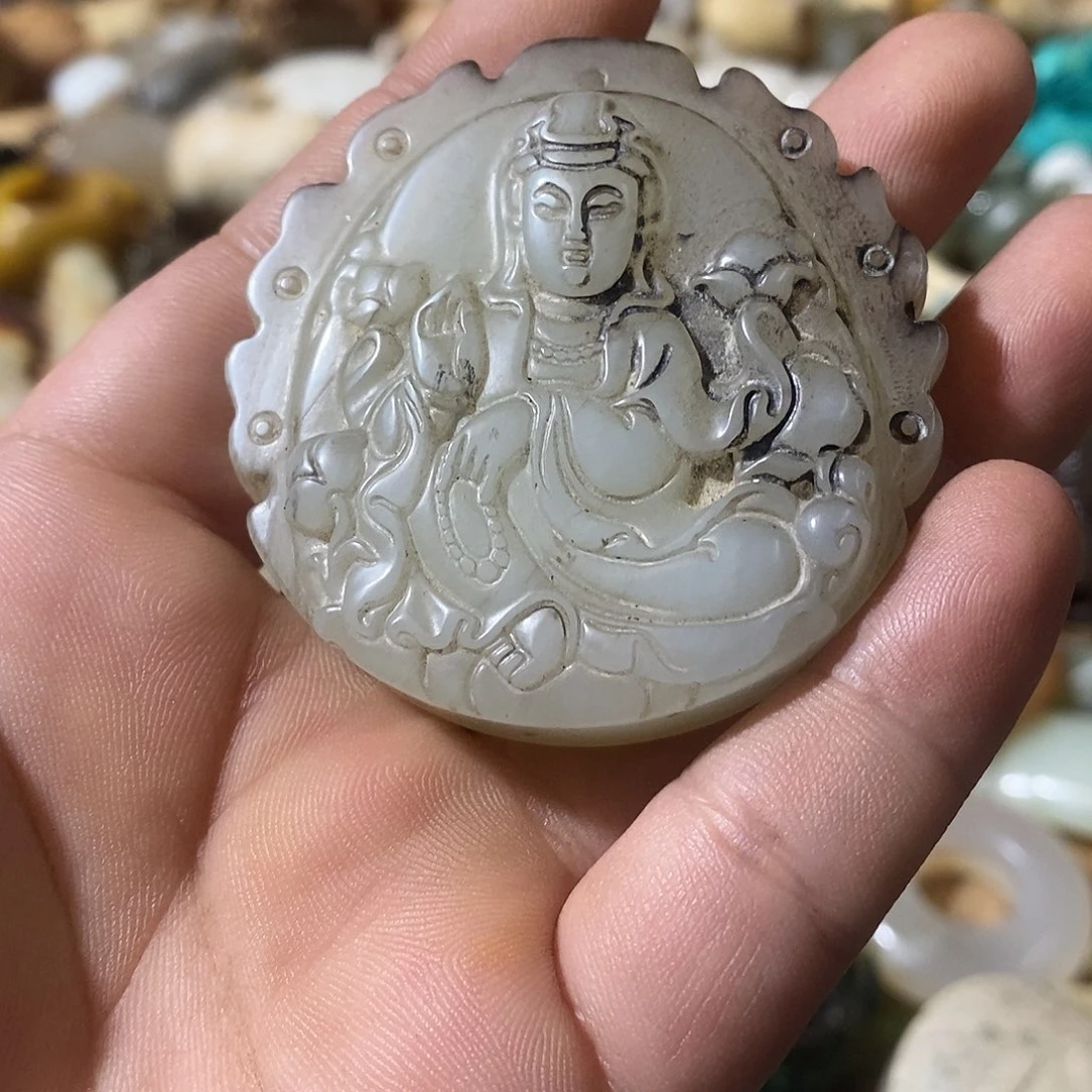 和田玉（糖玉）未镶嵌挂件