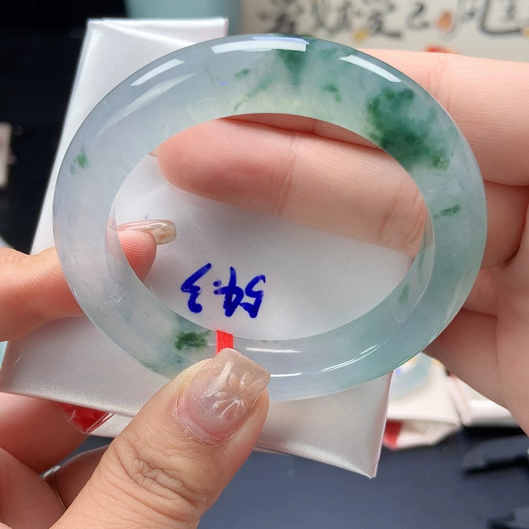翡翠未镶嵌手镯100号