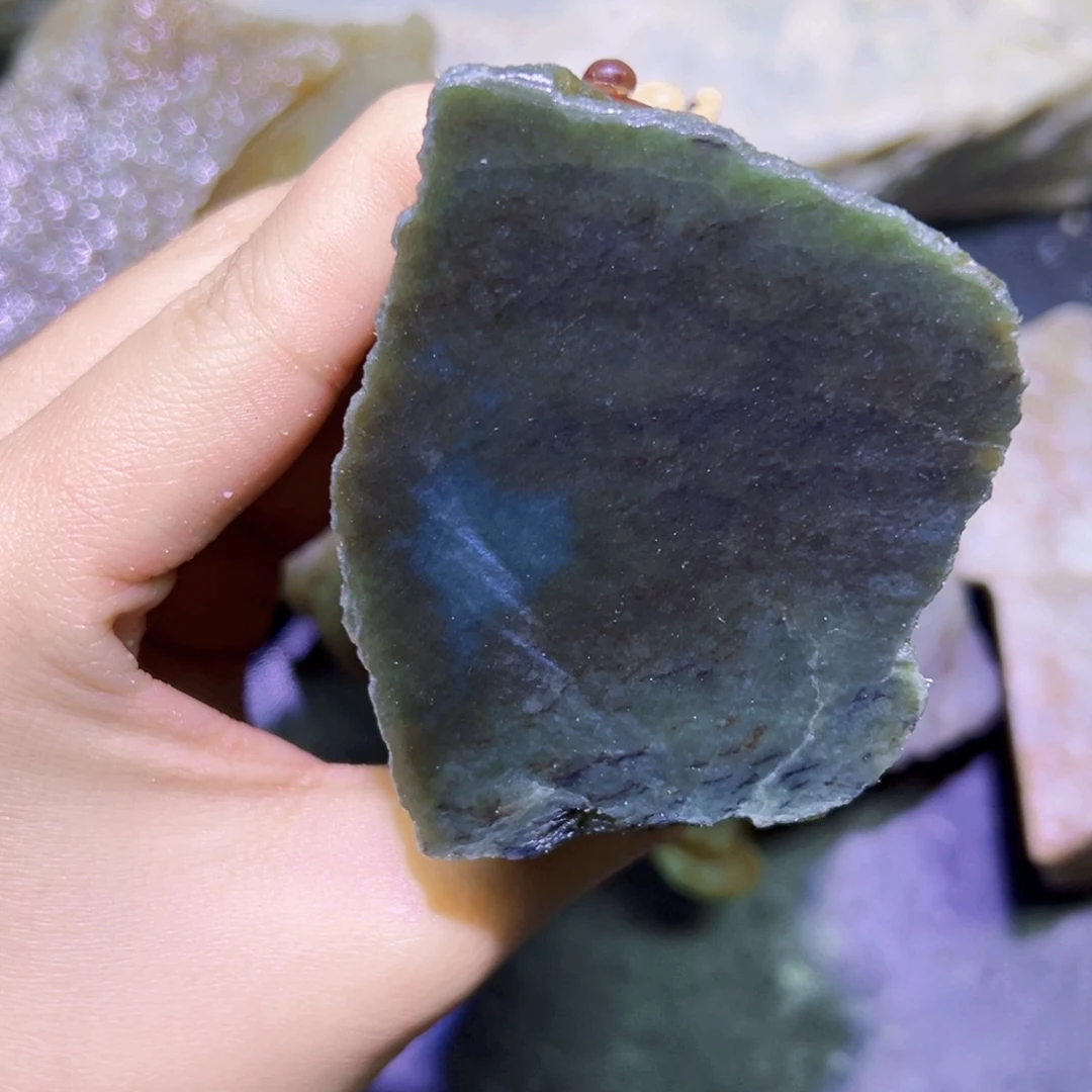 和田玉（糖玉）未镶嵌珠宝半成品
