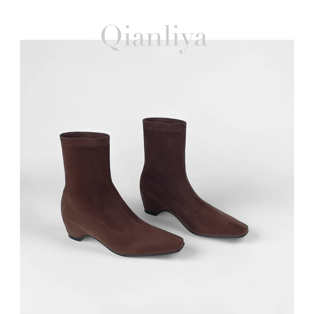 【QLY】—时装靴方头女鞋富家千金风欧若假日风甜辣千金风5481